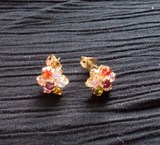 boucle d'oreilles en forme de fleur